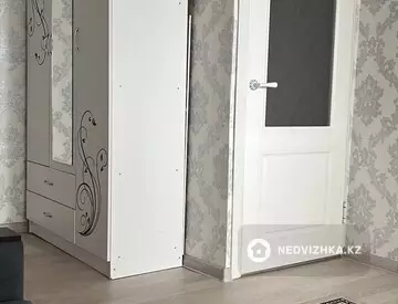 1-комнатная квартира, этаж 4 из 5, 49 м², миниатюра 6