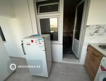 1-комнатная квартира, этаж 4 из 5, 49 м², миниатюра 10