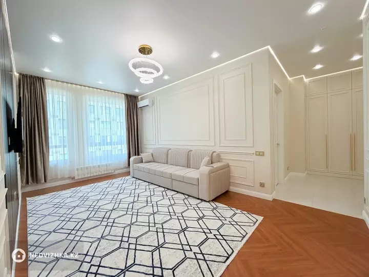 2-комнатная квартира, этаж 10 из 12, 57 м², фотография 3