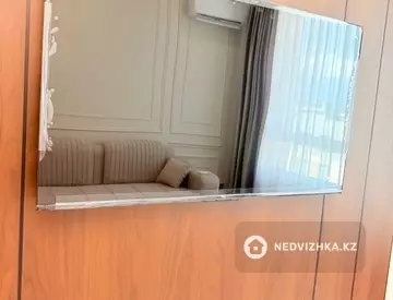 2-комнатная квартира, этаж 10 из 12, 57 м²