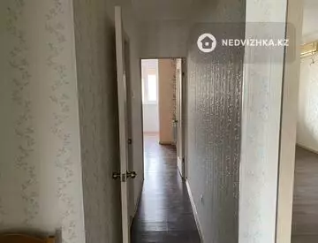 3-комнатная квартира, этаж 4 из 5, 73 м², миниатюра 7