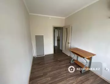 3-комнатная квартира, этаж 4 из 5, 73 м², миниатюра 6