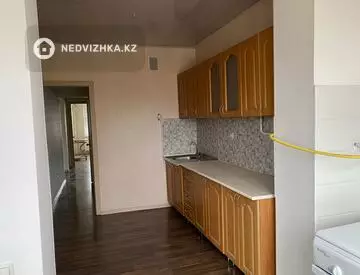 3-комнатная квартира, этаж 4 из 5, 73 м², миниатюра 12