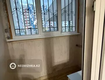 1-комнатная квартира, этаж 1 из 9, 40 м², На длительный срок