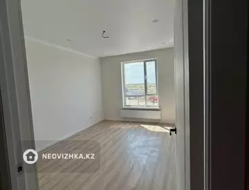 1-комнатная квартира, этаж 2 из 5, 42 м²