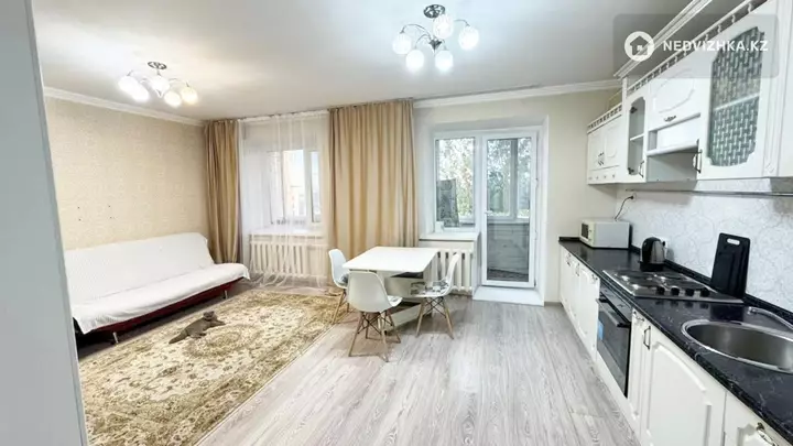 3-комнатная квартира, этаж 7 из 9, 70 м², фотография 2