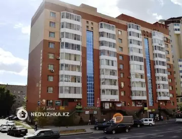 2-комнатная квартира, этаж 6 из 9, 44 м², миниатюра 2