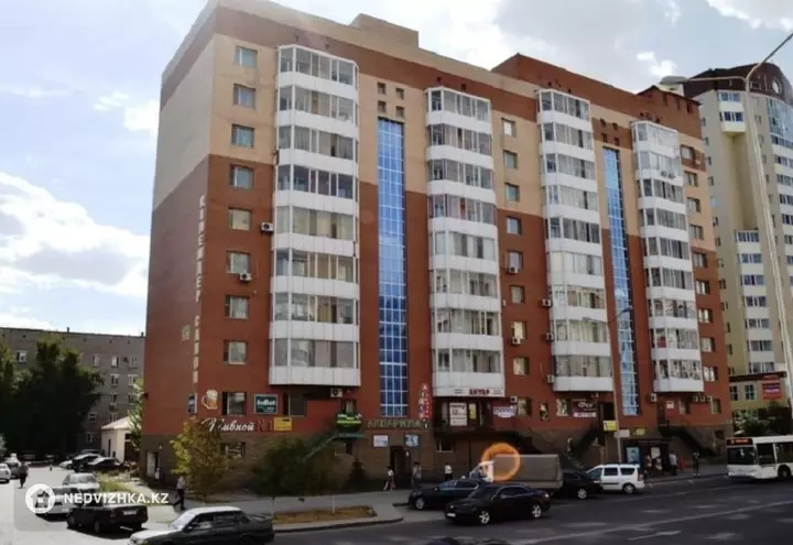 2-комнатная квартира, этаж 6 из 9, 44 м², фотография 2