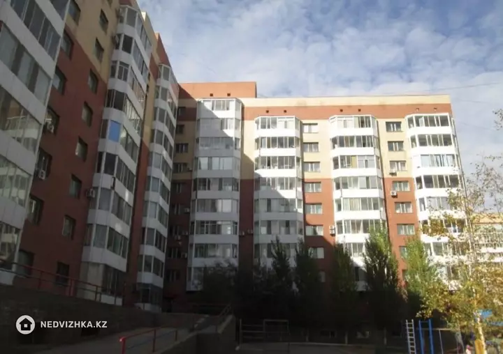 2-комнатная квартира, этаж 6 из 9, 44 м², фотография 3