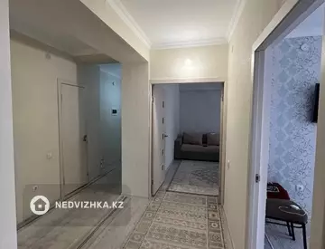 3-комнатная квартира, этаж 2 из 9, 81 м², миниатюра 11