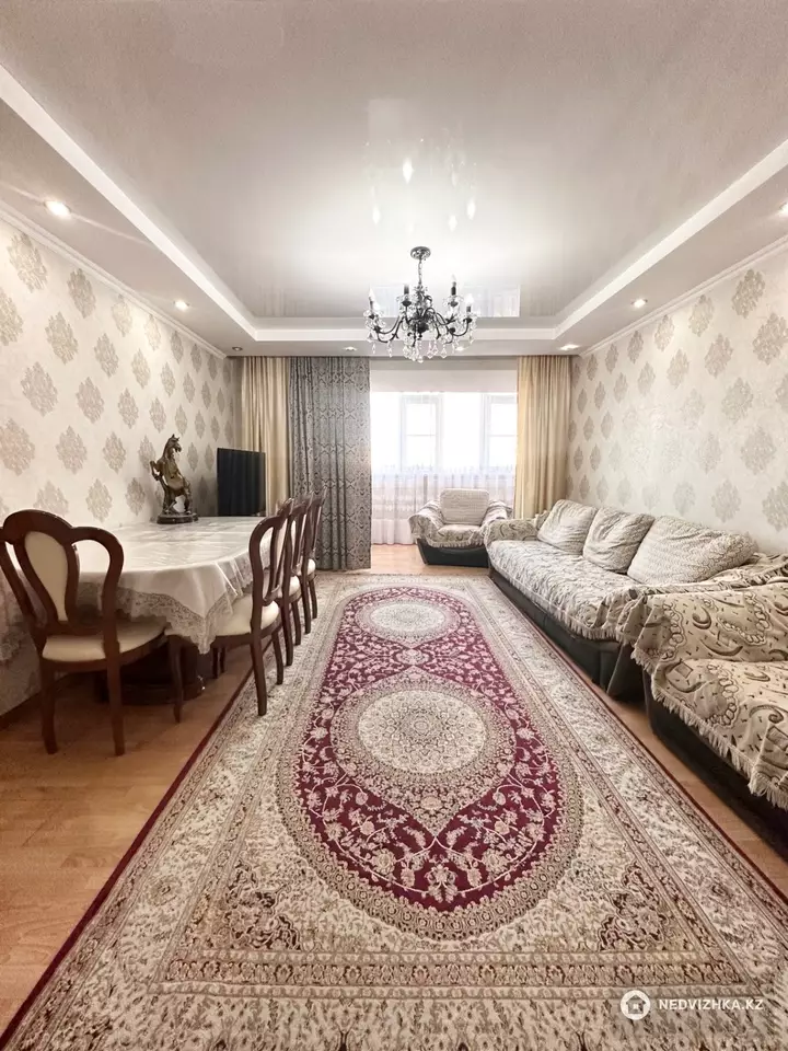 4-комнатная квартира, этаж 5 из 9, 92 м², фотография 3