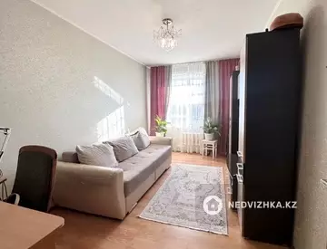 4-комнатная квартира, этаж 5 из 9, 92 м²