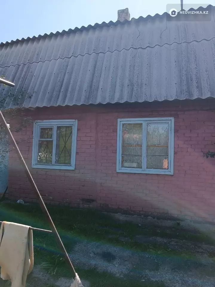 4-комнатная дача, 6 соток, 23 м², фотография 2