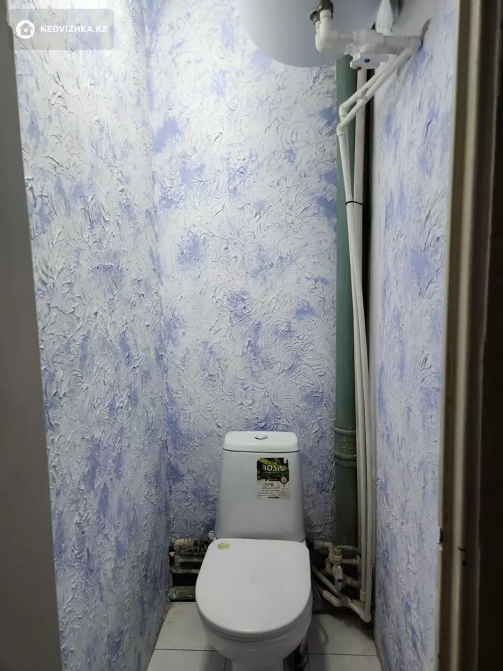 2-комнатная квартира, этаж 2 из 5, 56 м², фотография 3