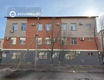 кеңселер, қоймалар т.б., 3 қабат, 689 м², 8-нобай