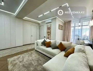 3-комнатная квартира, этаж 3 из 3, 100 м²