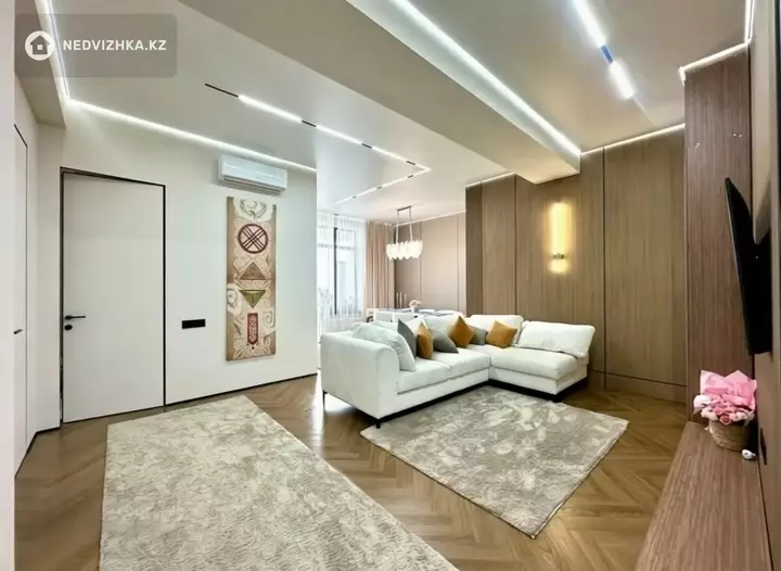 3-комнатная квартира, этаж 3 из 3, 100 м², фотография 4