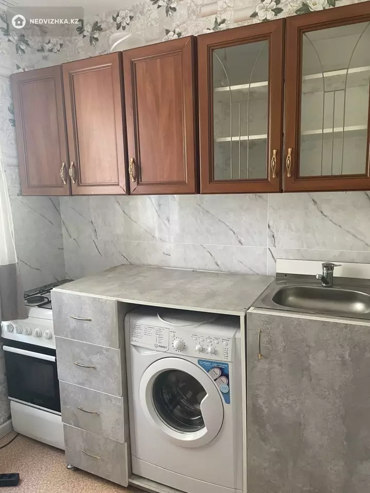 3-бөлмелі пәтер, қабат 4 барлық қабат саны 5, 64 м²