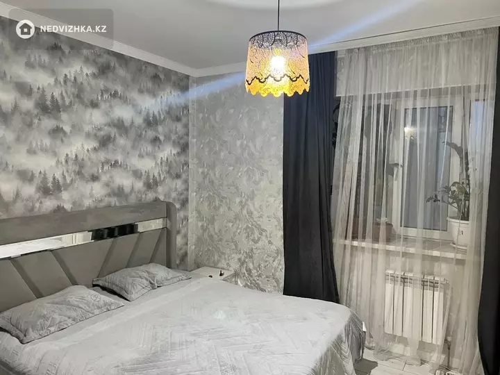 3-комнатная квартира, этаж 8 из 12, 71 м², фотография 4