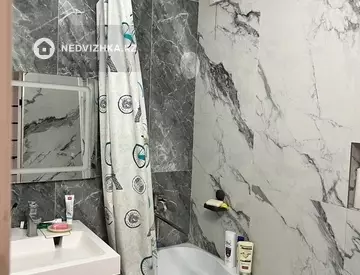 3-комнатная квартира, этаж 8 из 12, 71 м², миниатюра 7