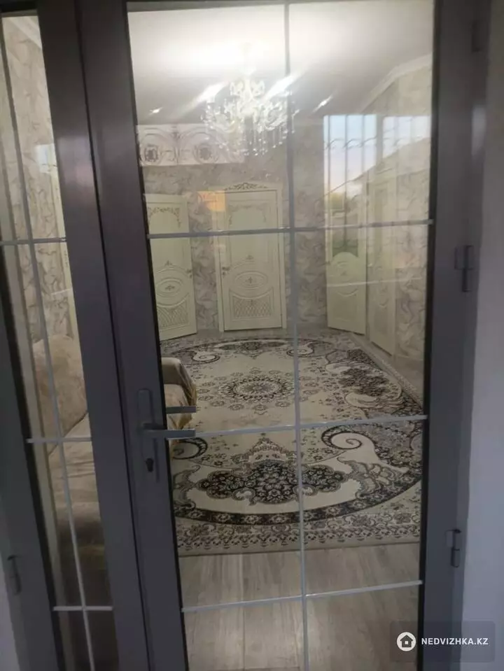 5-комнатный дом, 8 соток, 8 м², фотография 3