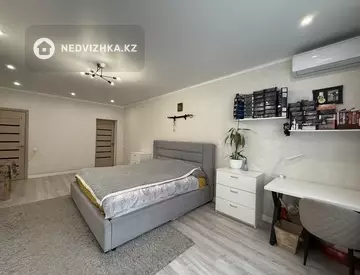 3-комнатная квартира, этаж 10 из 16, 129 м²