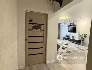 3-комнатная квартира, этаж 10 из 16, 129 м²