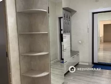 3-комнатная квартира, этаж 10 из 16, 129 м², миниатюра 6