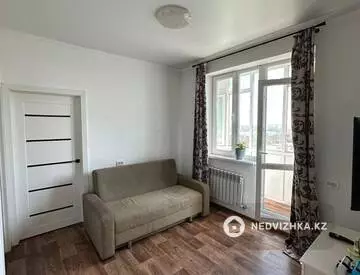 2-комнатная квартира, этаж 11 из 12, 60 м², миниатюра 5