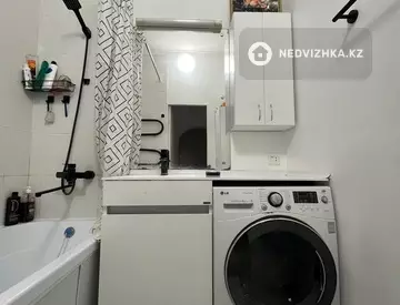 3-комнатная квартира, этаж 9 из 9, 75 м², миниатюра 12