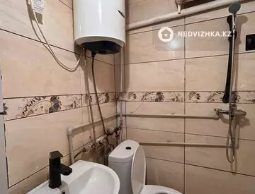 2-комнатная квартира, этаж 1 из 2, 38 м², миниатюра 7