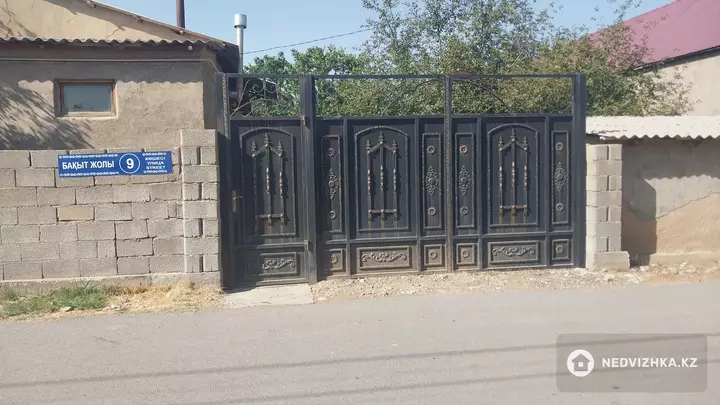 6-комнатный дом, 8 соток, 100 м², фотография 2