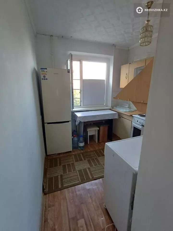 2-комнатная квартира, этаж 3 из 5, 45 м², фотография 3