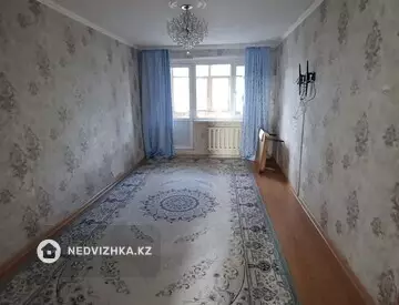 2-комнатная квартира, этаж 3 из 5, 45 м²