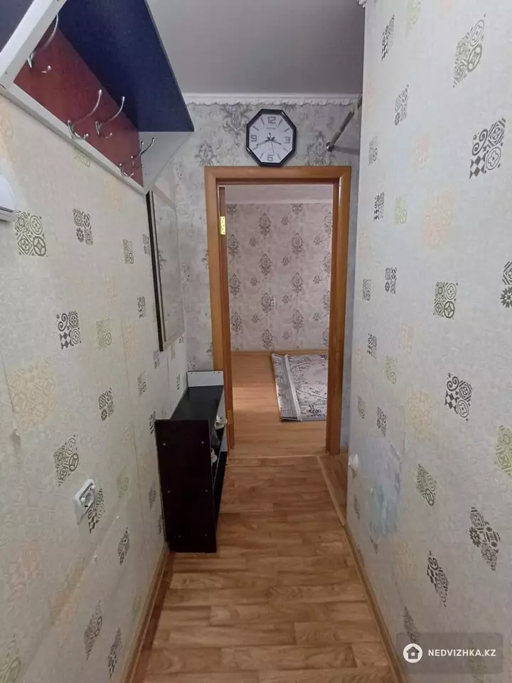 2-комнатная квартира, этаж 3 из 5, 45 м², фотография 4