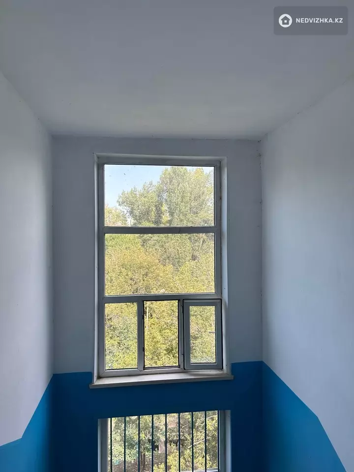4-комнатная квартира, этаж 5 из 5, 77 м², фотография 4