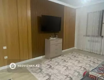 5-комнатный дом, 4 соток, 184 м²