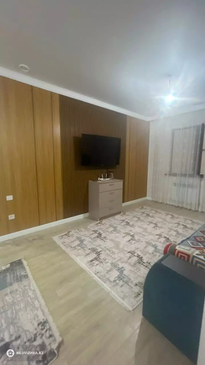 5-комнатный дом, 4 соток, 184 м², фотография 2