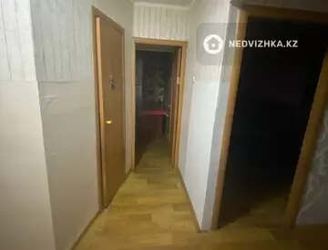 2-комнатная квартира, этаж 3 из 5, 45 м²