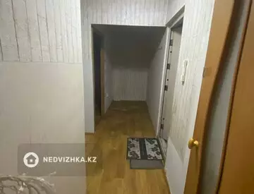 2-комнатная квартира, этаж 3 из 5, 45 м²