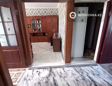 3-комнатная квартира, этаж 5 из 5, 68 м²