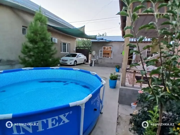 7-комнатный дом, 6 соток, 200 м², фотография 3