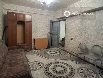 1-комнатная квартира, этаж 3 из 5, 33 м², миниатюра 2