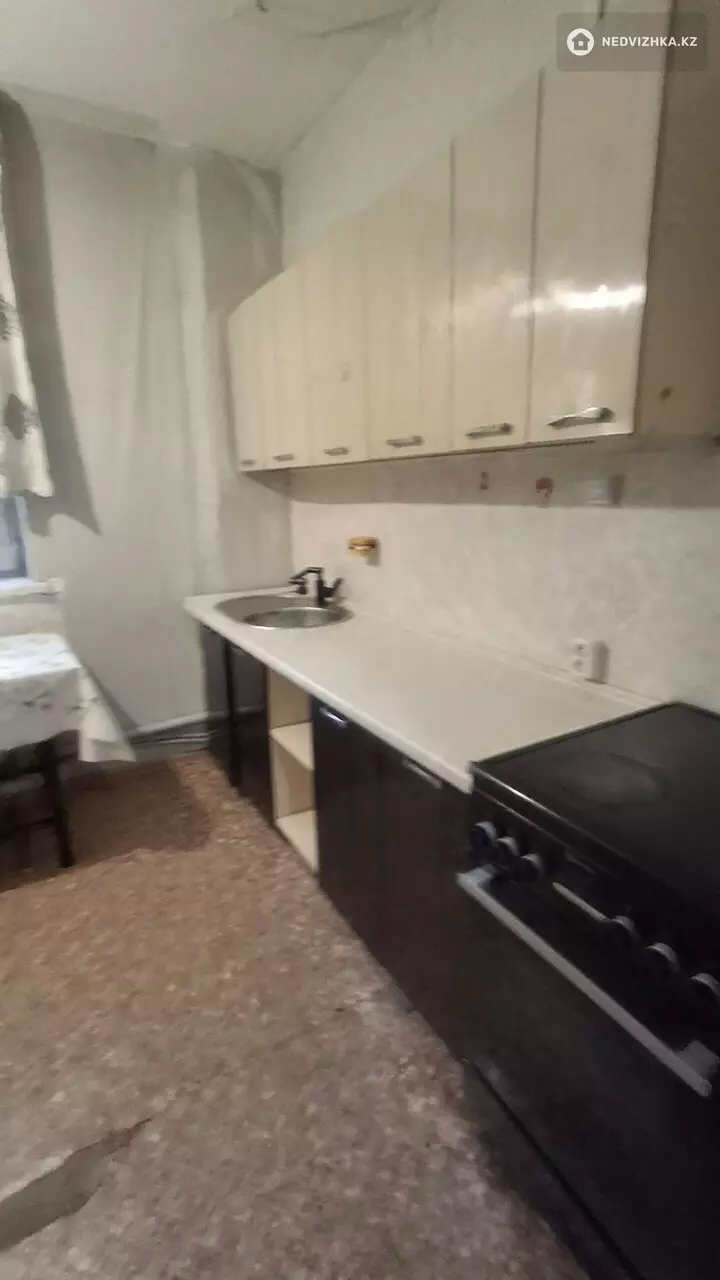 1-комнатная квартира, этаж 3 из 5, 33 м², фотография 3