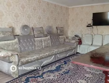 4-комнатный дом, 0.3 соток, 110 м²