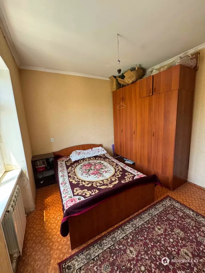 3-комнатная квартира, этаж 5 из 5, 66 м², фотография 2