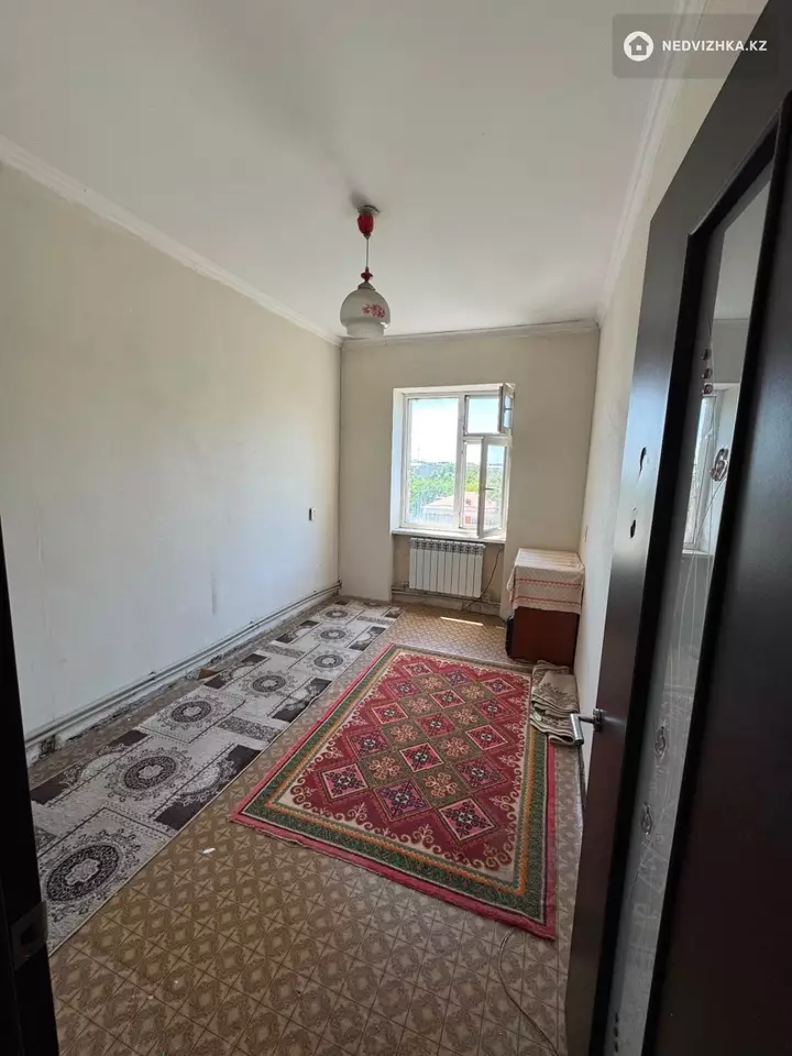 3-комнатная квартира, этаж 5 из 5, 66 м², фотография 4