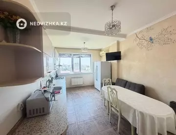 2-комнатная квартира, этаж 7 из 10, 90 м²