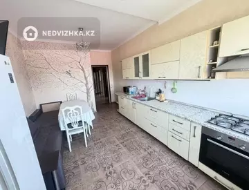 2-комнатная квартира, этаж 7 из 10, 90 м²