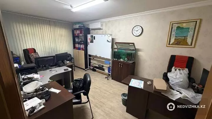 3-комнатная квартира, этаж 1 из 5, 63 м²